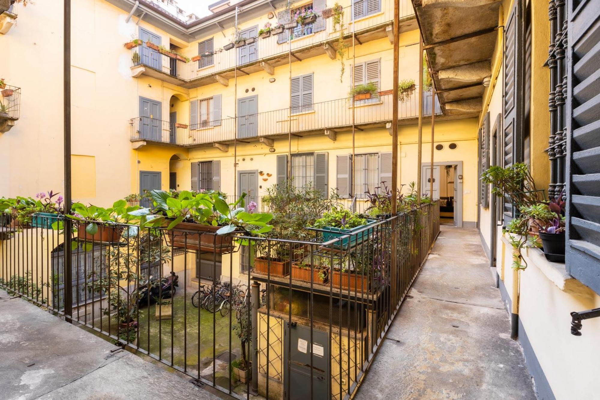 Bricks & Beams Studio In The Key Area Of Milano Esterno foto
