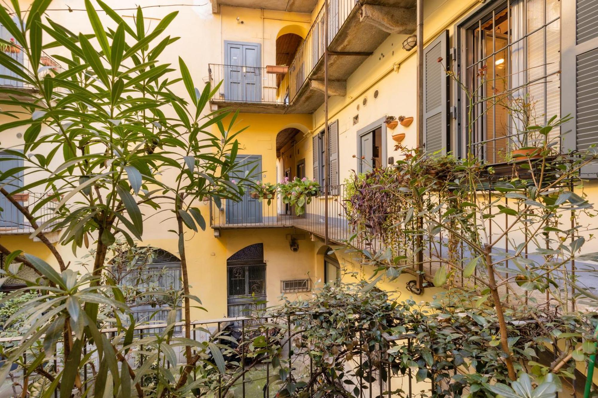 Bricks & Beams Studio In The Key Area Of Milano Esterno foto